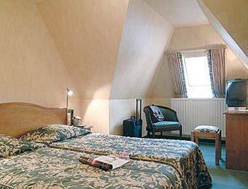 Malpertuus Hotel 4*